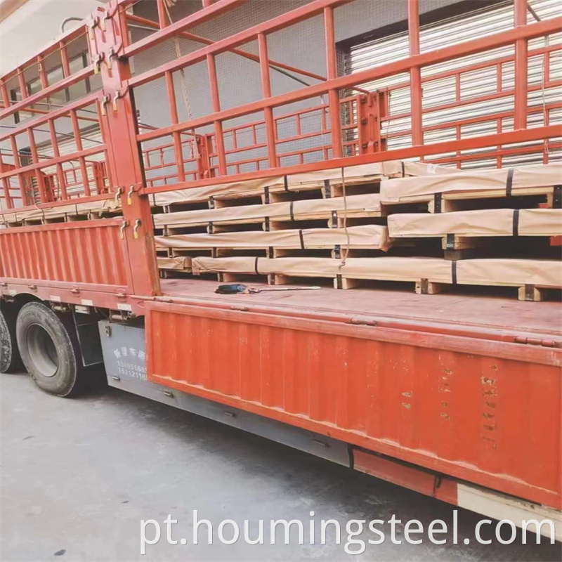 loading of steel plate0